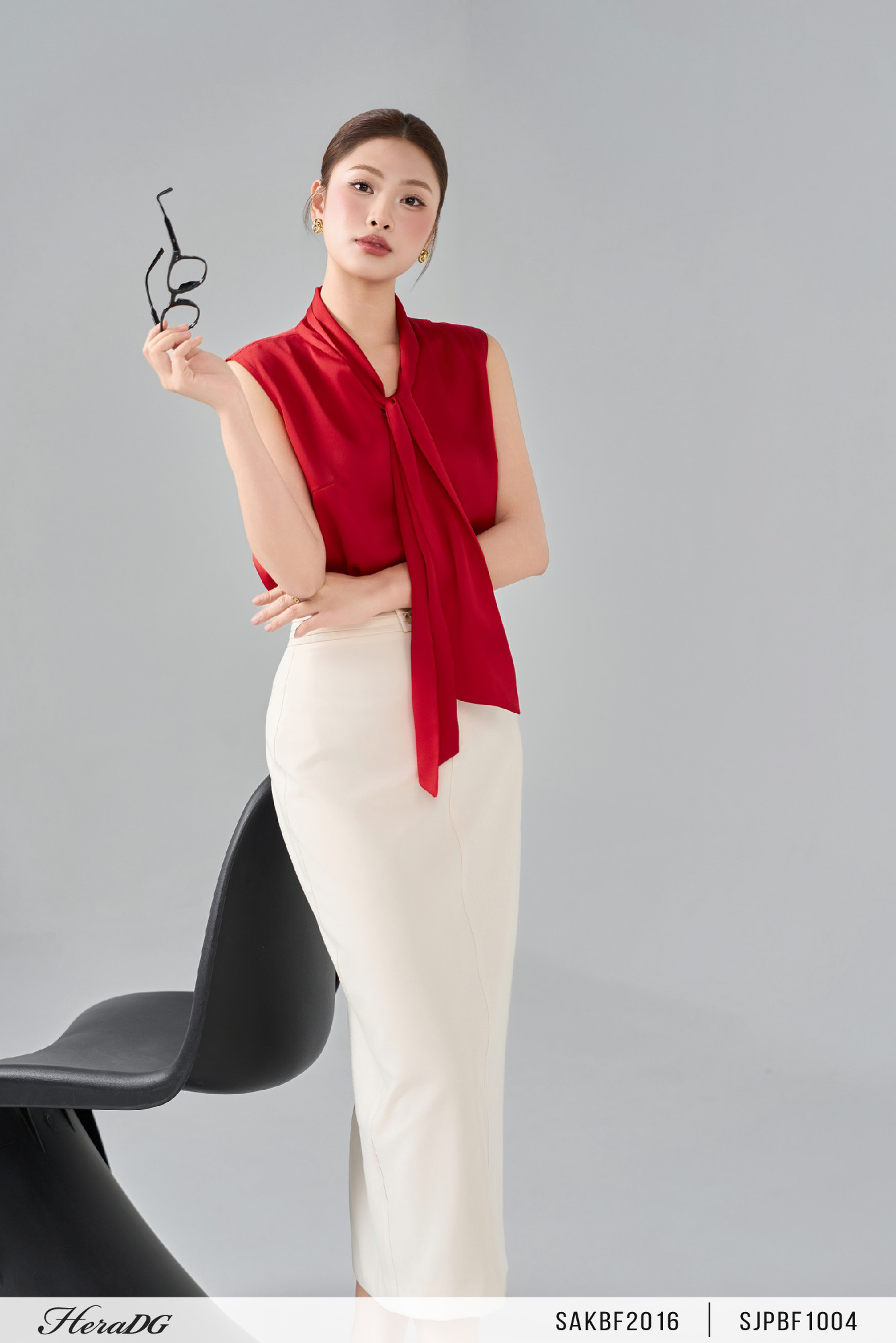 Ảnh của Áo kiểu cổ buộc nơ